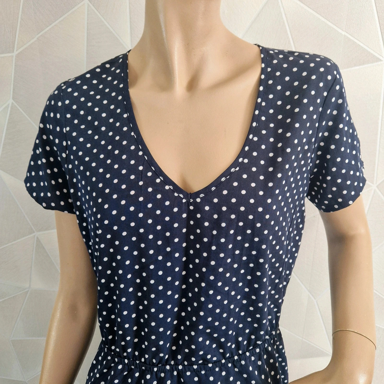 Vestido com bolinhas – photo 2